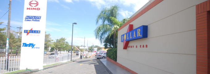 Plaza España Dollar y Autolote